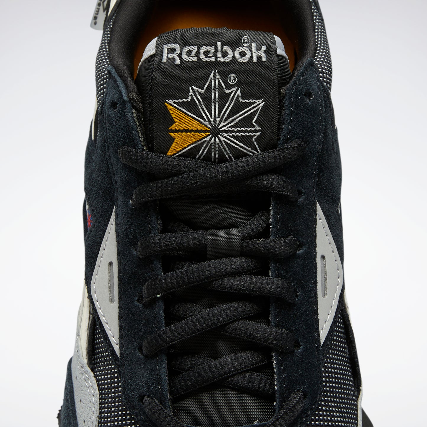 Reebok Footwear Men Lx2200 Shoes Cblack/Clawht/Pugry3