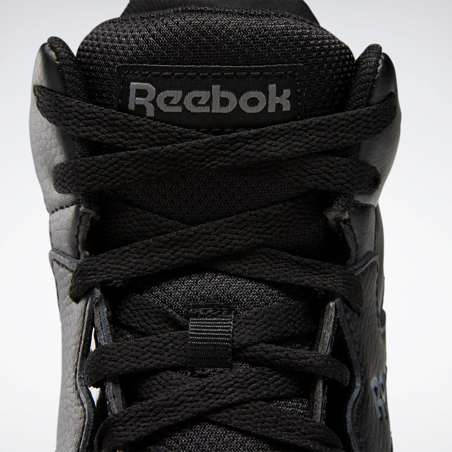Reebok Footwear Men REEBOK ROYAL BB4500 HI2 WHT/LGH SOLID GREY – Reebok  Canada