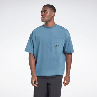 Reebok Apparel Men Vector Pocket T-Shirt Brablu