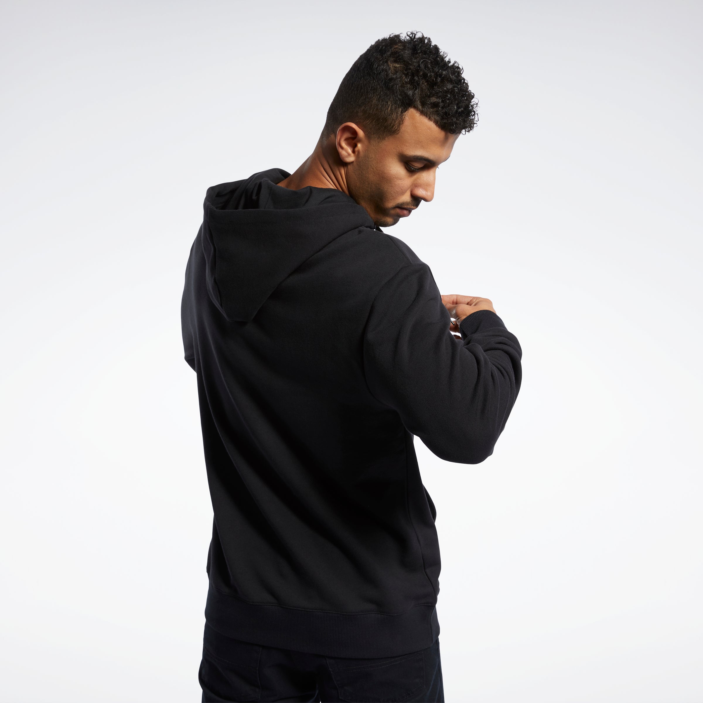 Reebok Apparel Men Classics Vector Hoodie Black – Reebok Canada