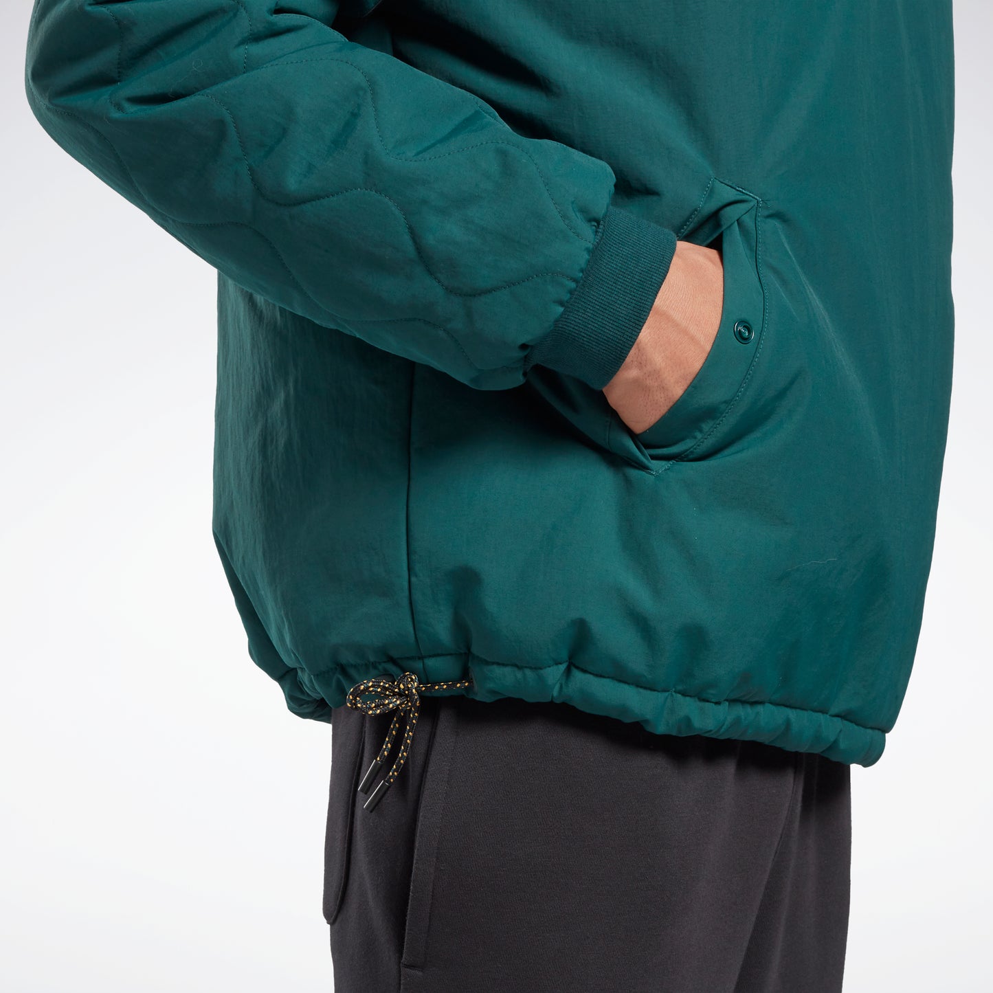 Reebok Apparel Men Thermowarm+Graphene Hooded Half-Zip Jacket Forgrn