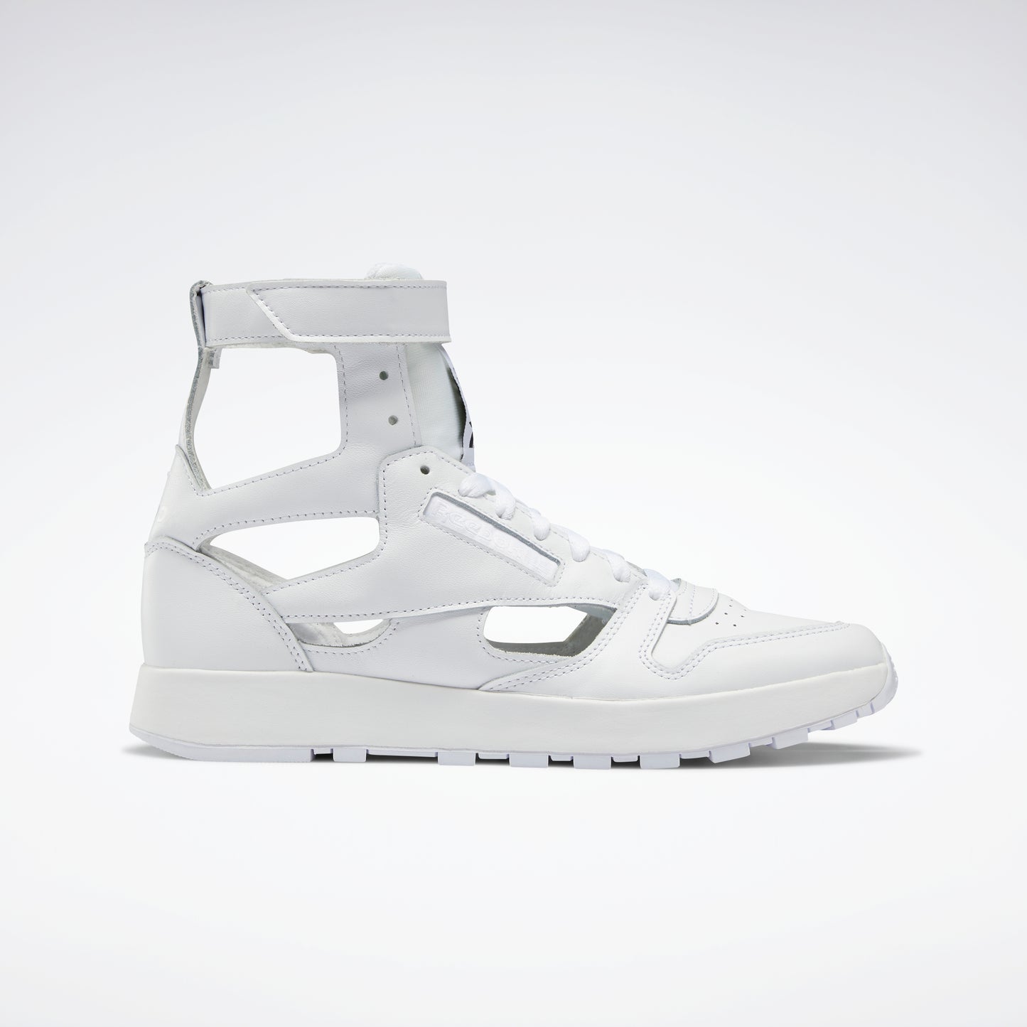 Reebok Footwear Men Maison Margiela Classic Leather Tabi High Shoes White/Black/White