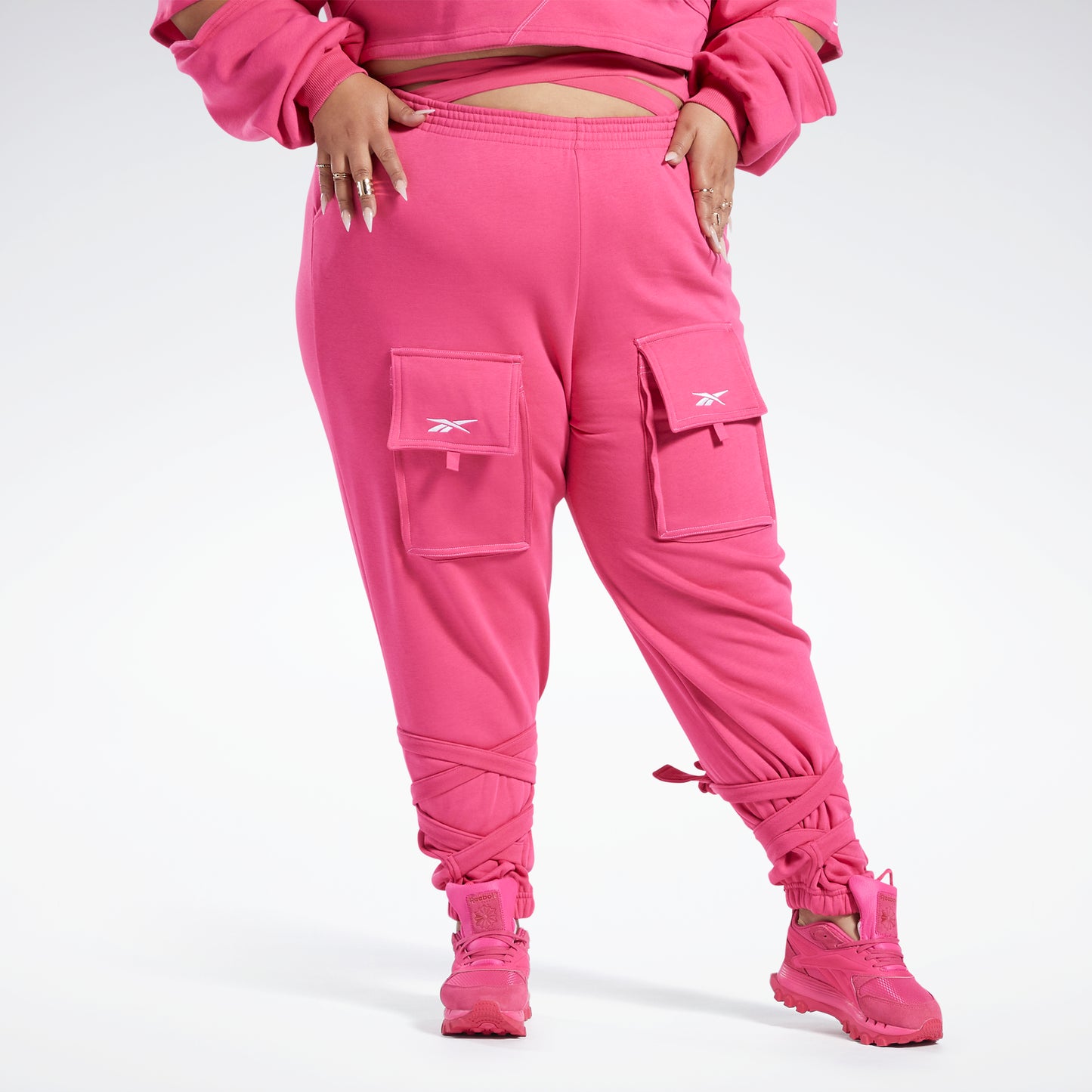 NEW Women;s Reebok Cardi B Workout Pants / Tights XL and M - clothing &  accessories - by owner - apparel sale 