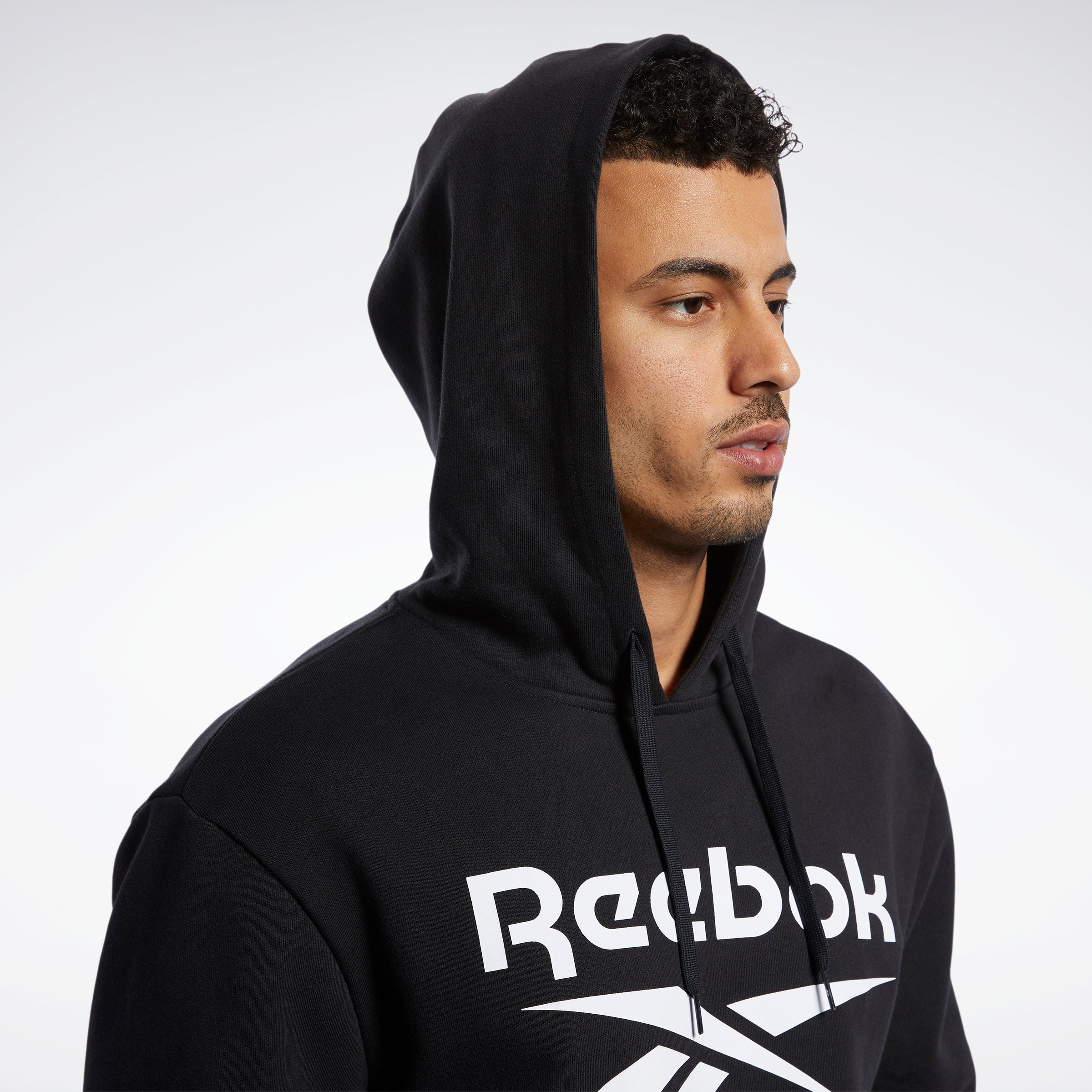 Reebok Apparel Men Classics Vector Hoodie Black – Reebok Canada