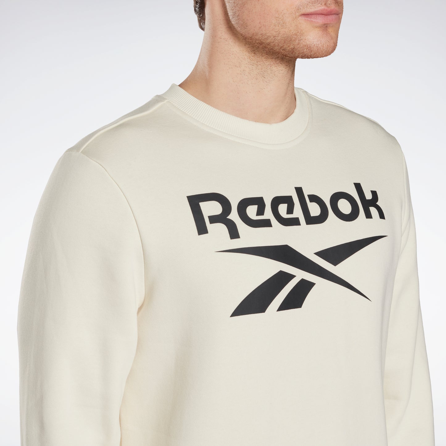 Reebok Apparel Men Reebok Identity Fleece Crew Sweatshirt Clawht