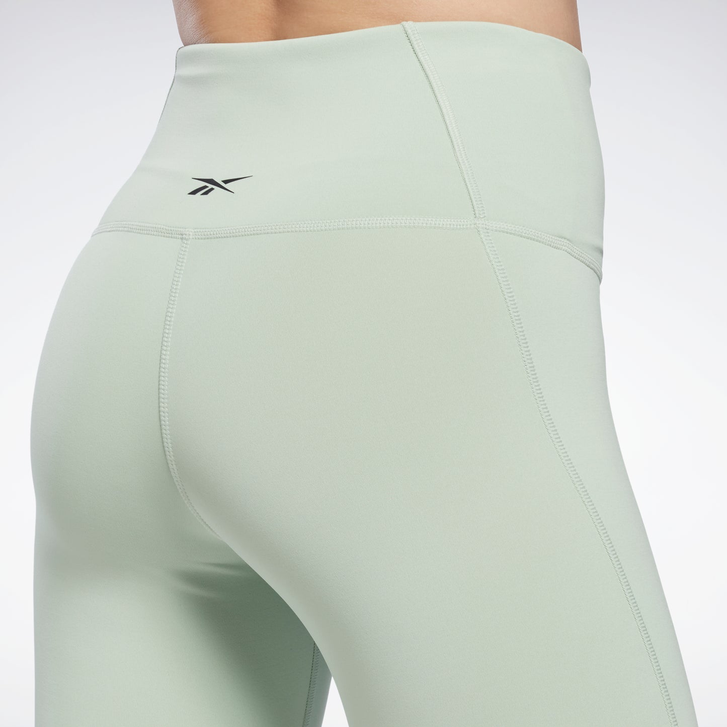Reebok Women's Standard Workout Ready Leggings Frost Berry Size XS/S New :  r/gym_apparel_for_women