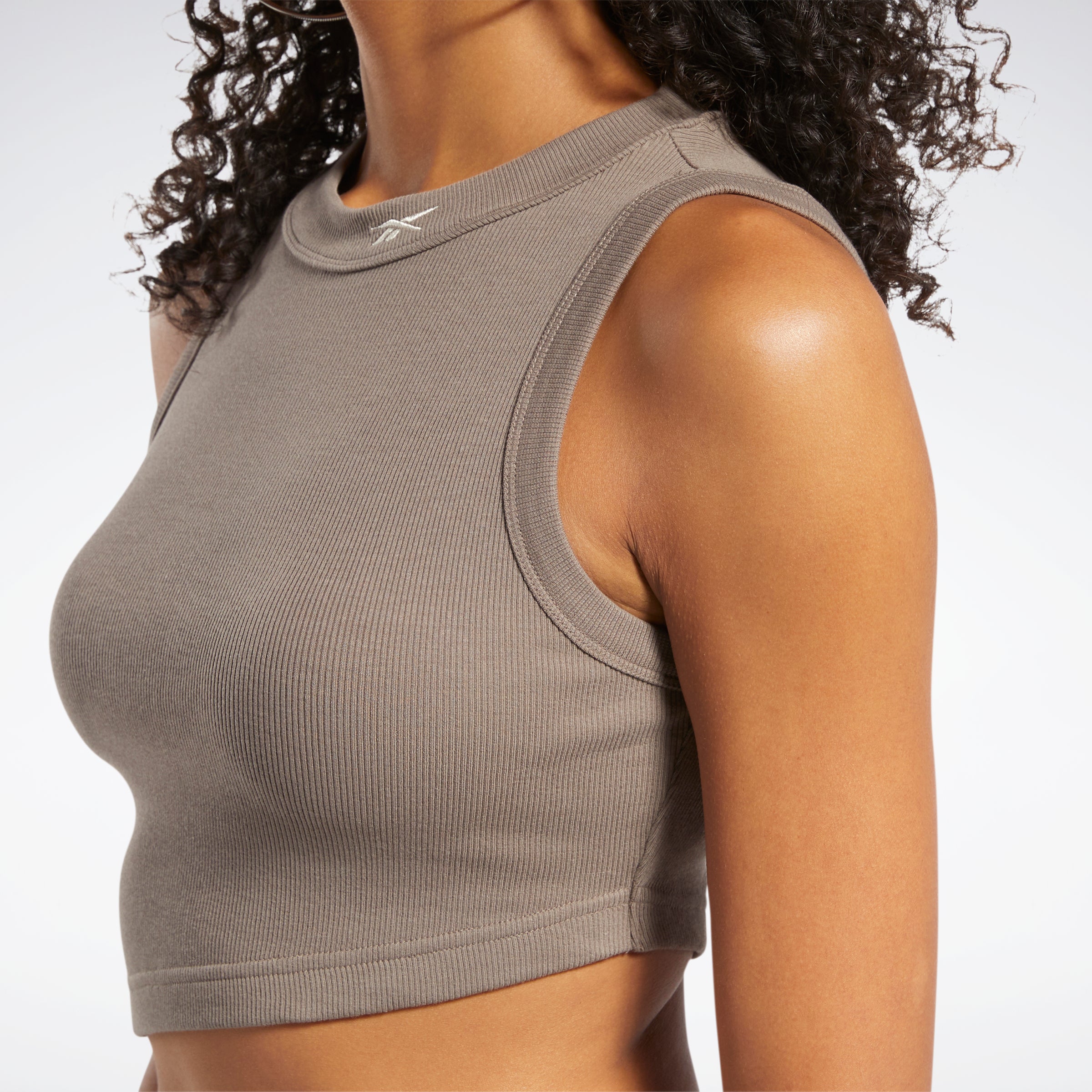 Reebok Apparel Women Classics Cropped Ribbed Tank Top Trkgry