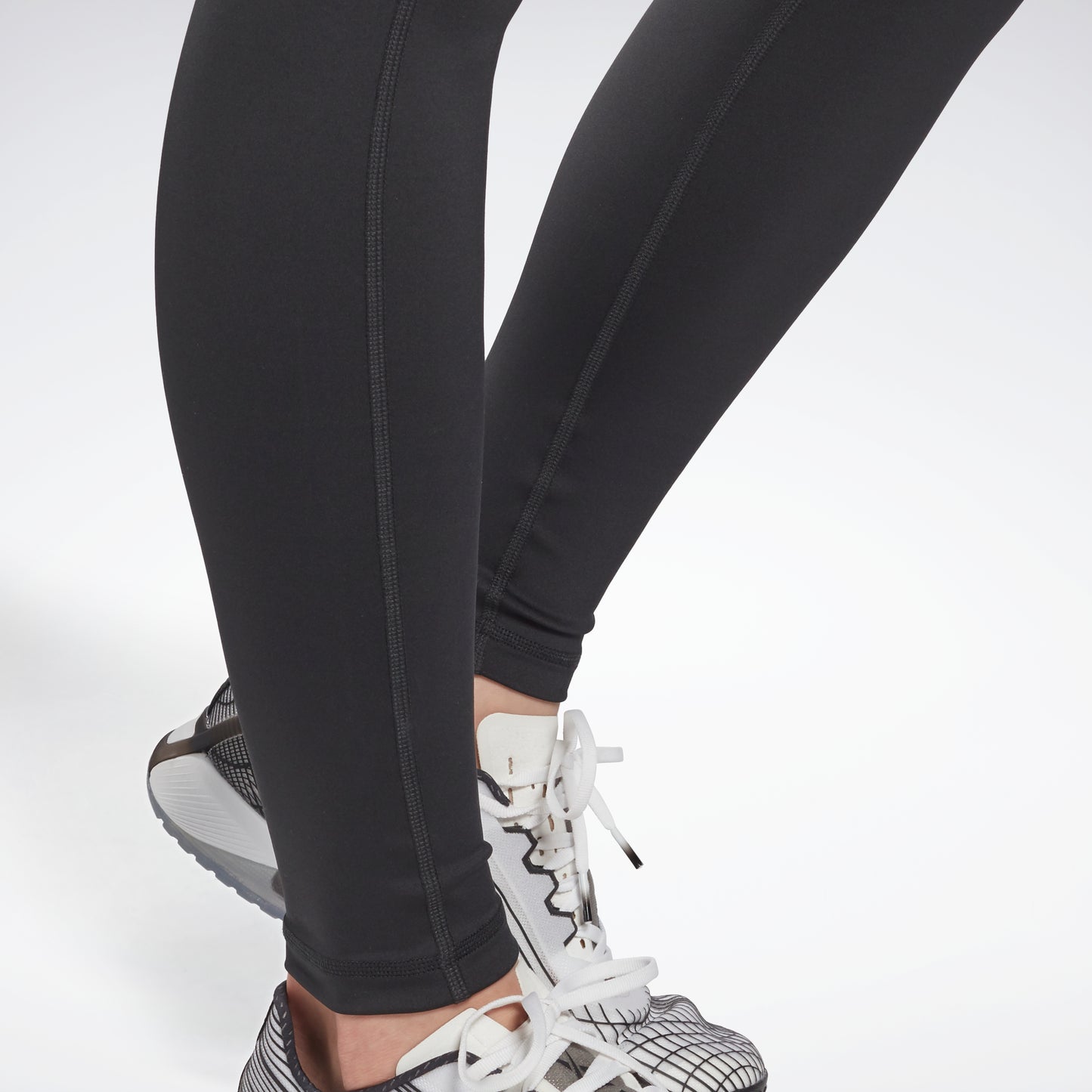 Reebok Leggings Womens Size XS Black White Gray Paint Splash