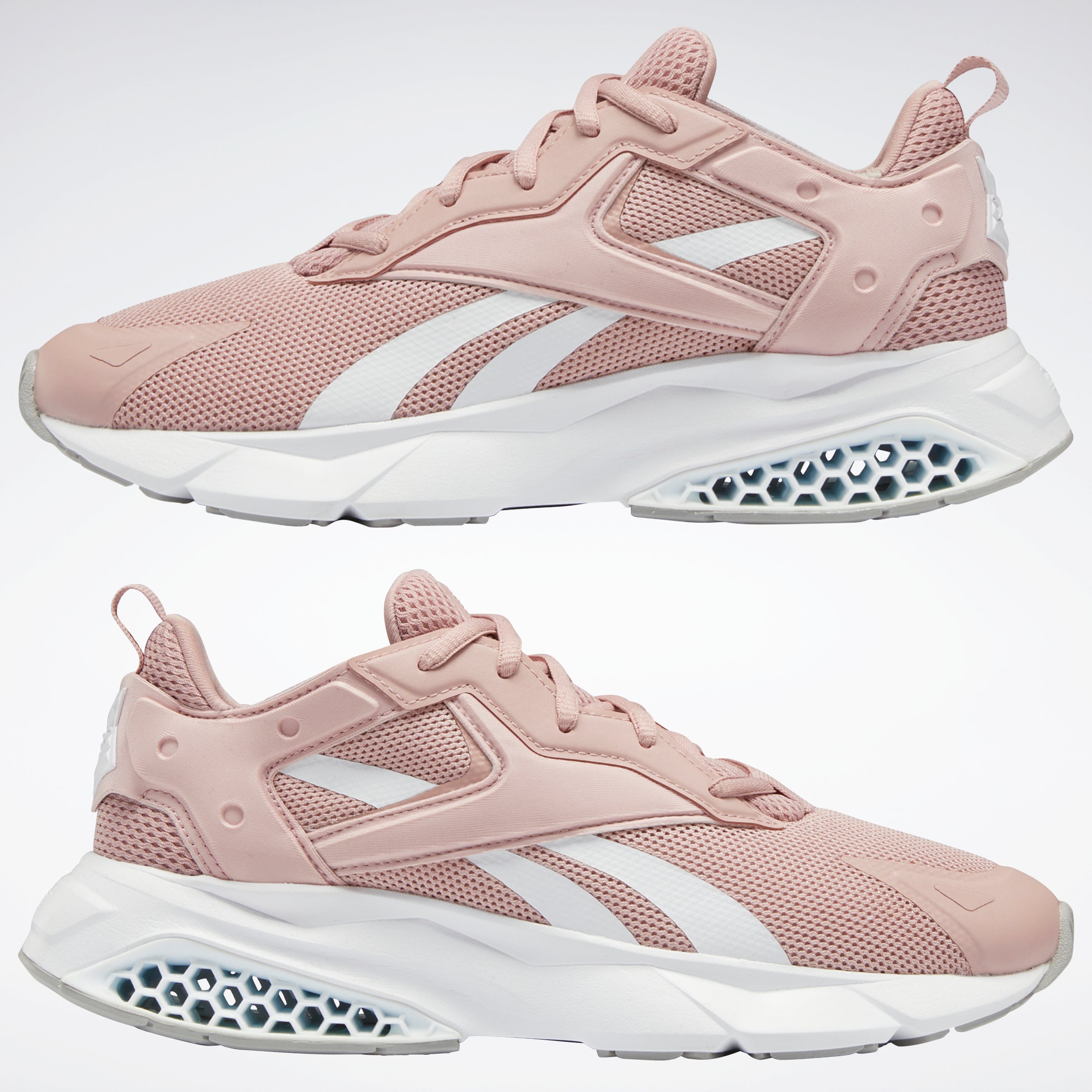 New womens reebok clearance shoes