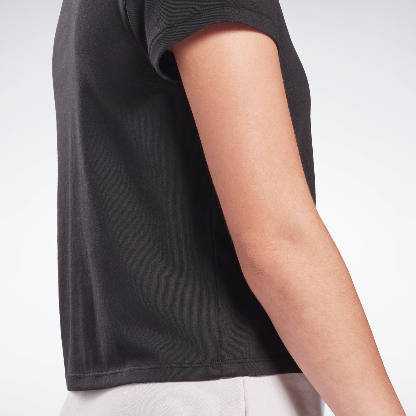 Reebok Apparel Women Reebok Identity Pocket T-Shirt Black – Reebok