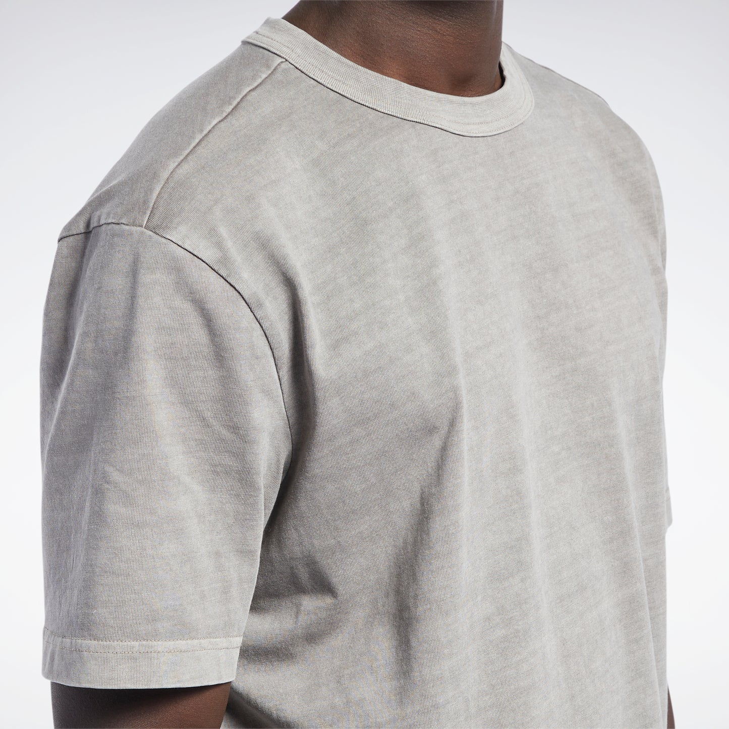 Reebok Apparel Men Classics Natural Dye T-Shirt Bougry