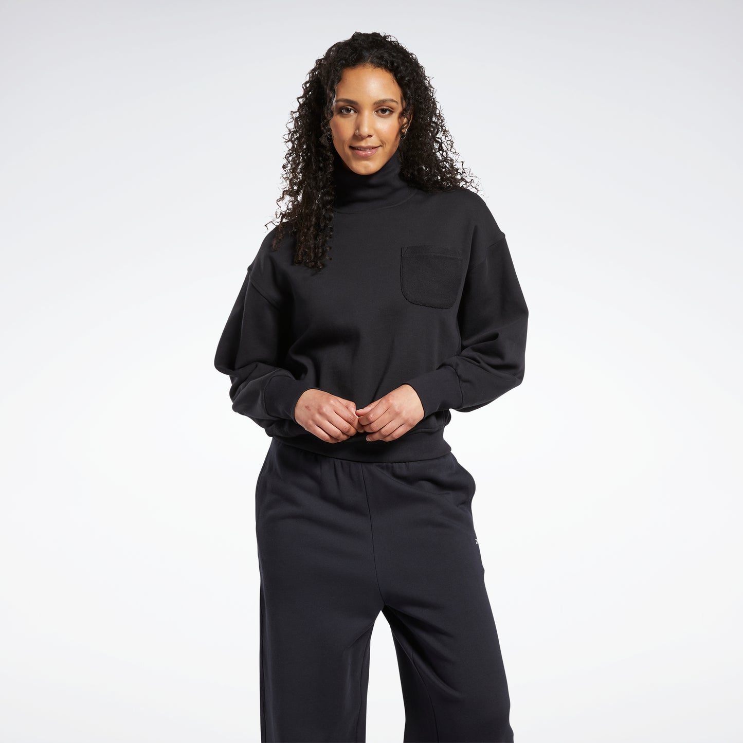 Reebok Apparel Women Classics Archive Essentials Fit French Terry Pant –  Reebok Canada