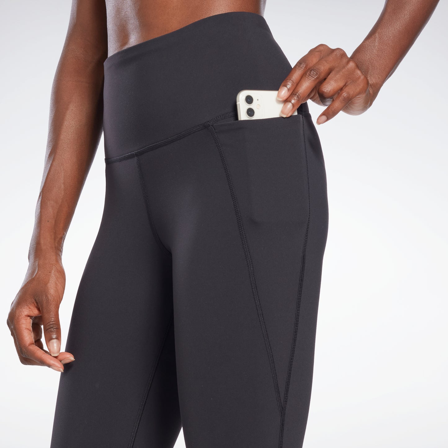 Core 10 by Reebok Women's High-Rise Leggings, Black, X-Small Short :  : Clothing, Shoes & Accessories