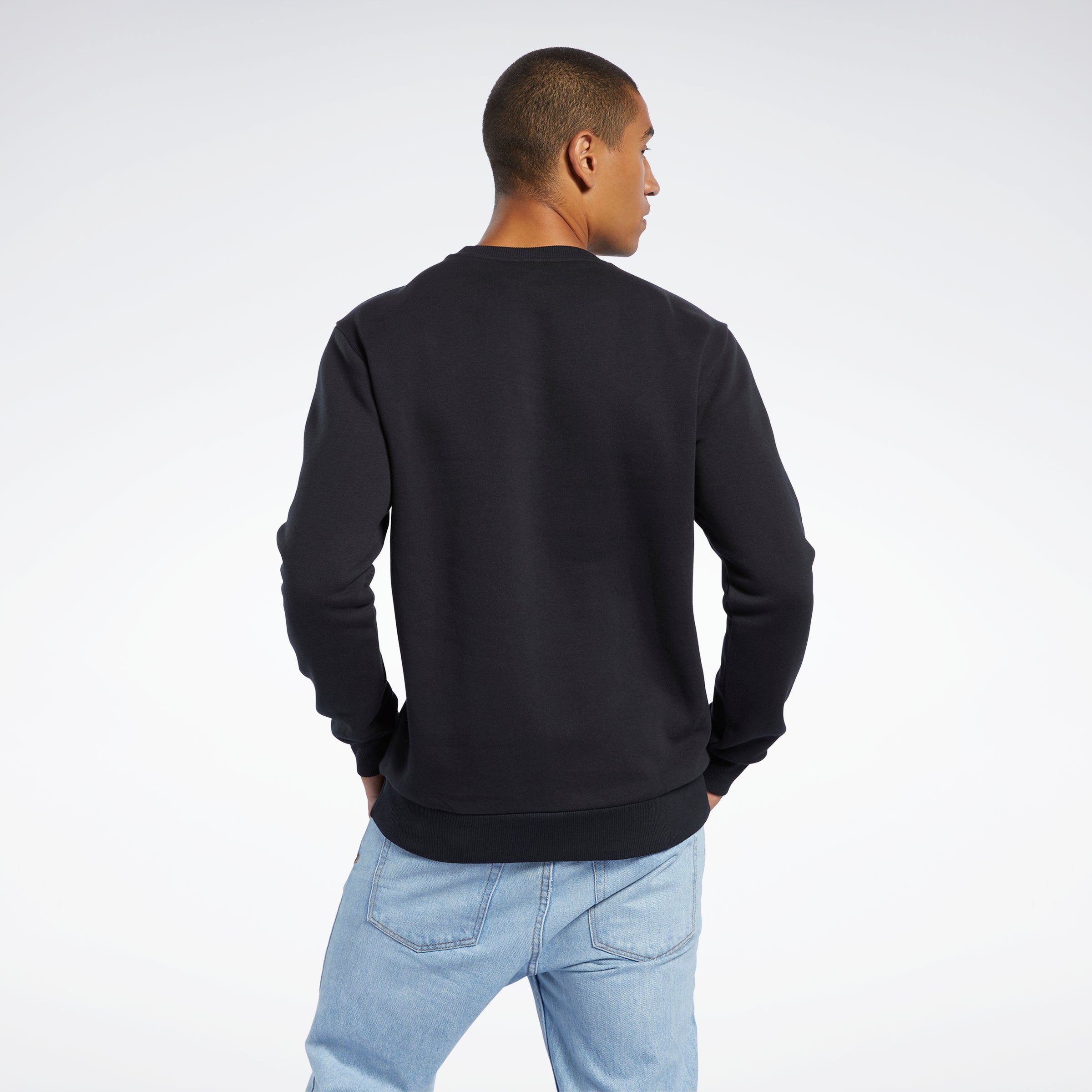 Reebok Apparel Men Classics Linear Crew Sweatshirt Black – Reebok