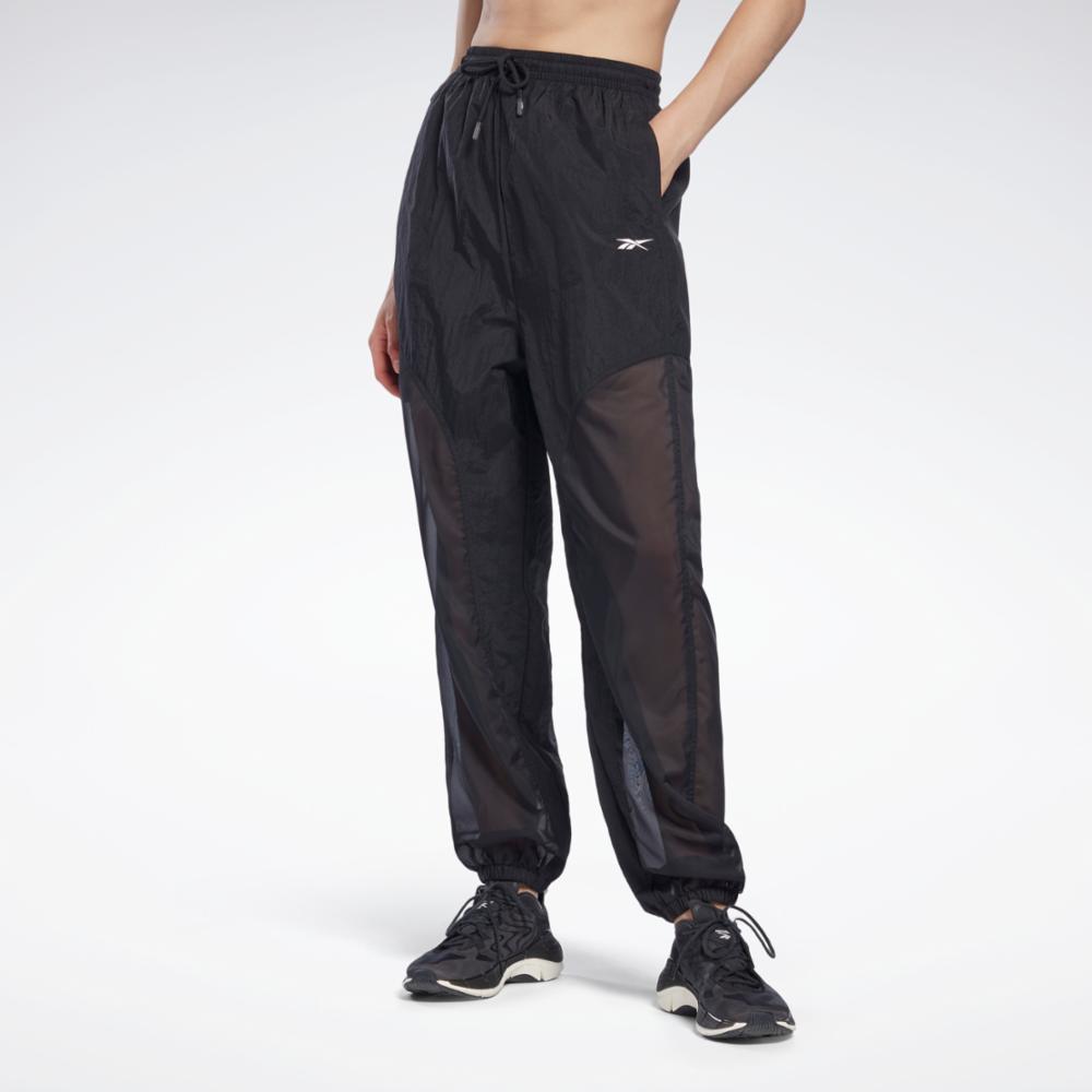 Reebok Apparel Women S OPAQUE WOVEN PANT BLACK