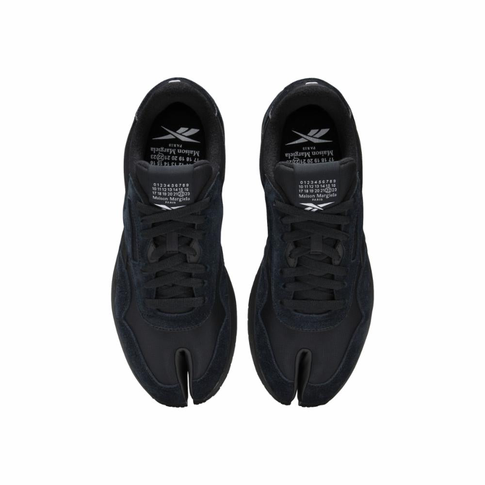 Reebok Footwear Men PROJECT 0 CLASSIC NYLON TABI SHOES CORE BLACK/FTWR