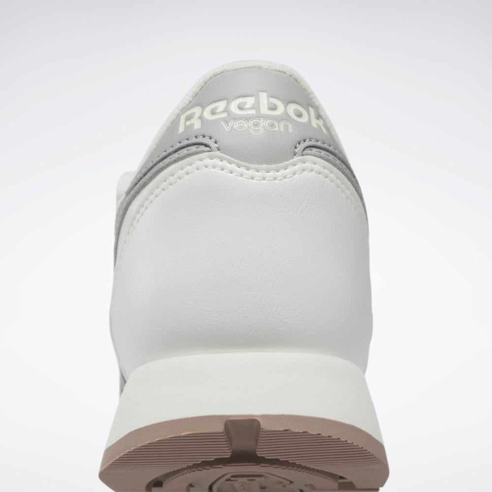 Reebok Footwear Women CLASSIC LEATHER SHOES CHALK/PUGRY3/TAUPE